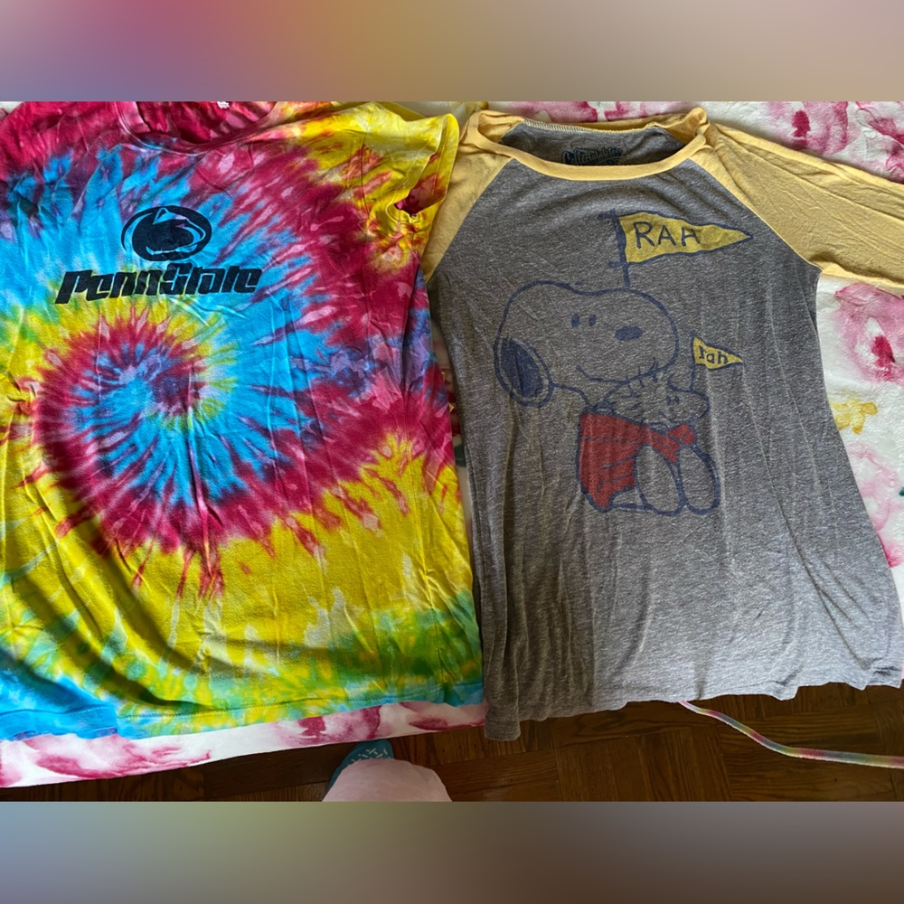 Bundle Special  Old Navy Small T-shirt & Penn state tee  used 2 for$4.00